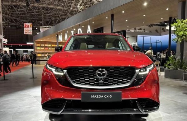 金元速配 2.5L自吸+6AT，经典中网+回旋镖大灯，熏黑轮圈，运动气息拿捏了！